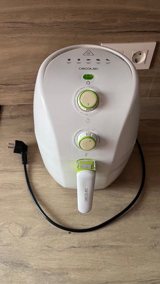 Cecotec Airfryer Compact Rapid Blanca