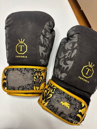 Pack Boxeo DSK Topuria 14oz + Casco + Vendas..