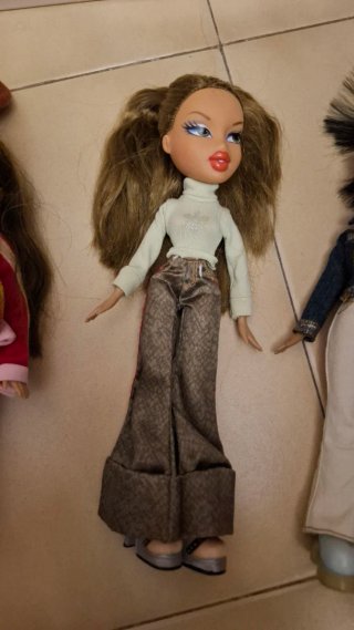 3 Bambole Bratz a 12€ ciascuna
