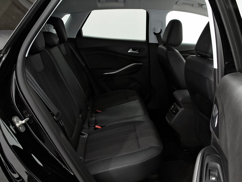 Opel Grandland 2023, foto 6