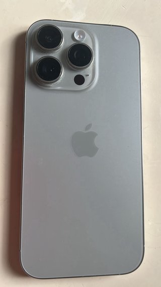 iPhone 16 Pro - Funciona perfecto