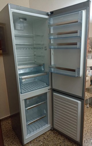 Nevera AEG Combi No Frost