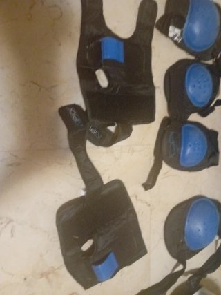 Patines en línea + Codera + Rodillera y Bolsa