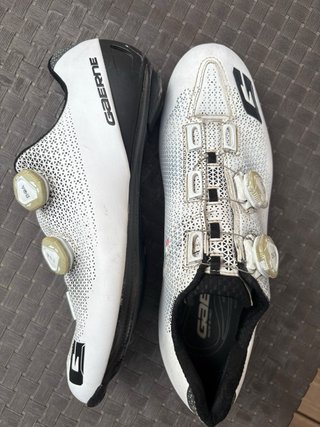 Zapatillas Ciclismo Carretera BOA Blancas
