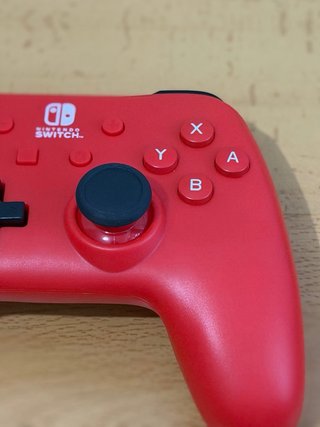 Mando Wired Controller Rojo Nintendo Switch