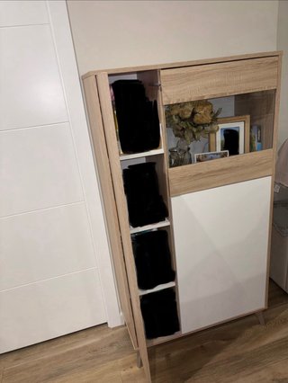 Mobili per soggiorno in legno e vetro