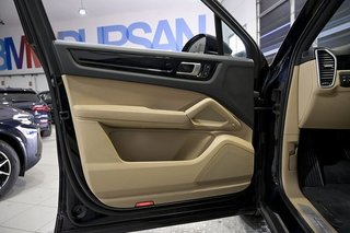 Porsche Cayenne   EHybrid