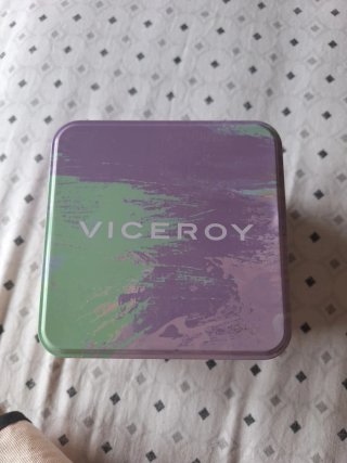Reloj Viceroy niña o mujer con pendientes