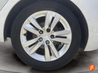Peugeot 308 5p Allure BlueHDI 130 S&S EAT8