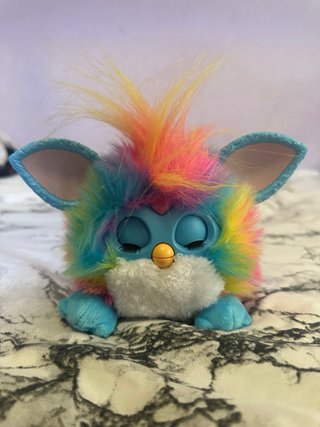 Furby DJ 2025