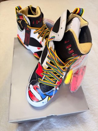 Air Jordan 7 Retro Miro Multicolor
