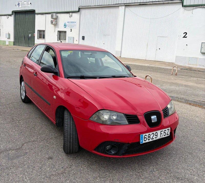 SEAT Ibiza 2007 - foto 1