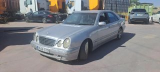Mercedes-Benz Clase C 2003