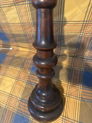 Cenicero de suelo de madera y metal