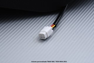 Asiento personalizado TMAX 560 / TECH MAX 2022