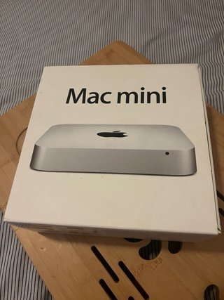 Mac mini A1347 + Caja Original + RAM Extra