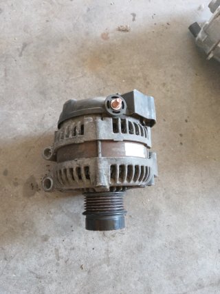 Alternador Denso 12V para Jaguar