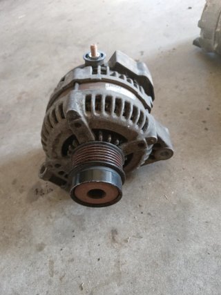 Alternador Denso 12V para Jaguar