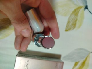 Pintalabios Kiko Milano Coloured Balm