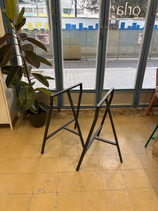 Caballete Metálico IKEA Nero