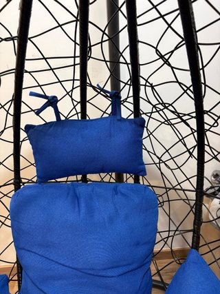 Sillón Huevo Colgante con Cojines