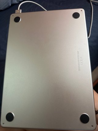 MacBook Air M4 2025 Plata