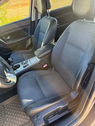 Renault Latitude Privilege 150CV 2011
