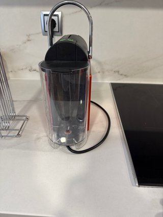 Cafetera Nespresso Krups Naranaja