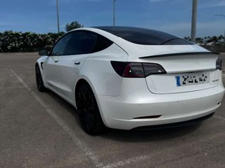 TESLA model 3