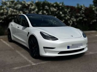 TESLA model 3