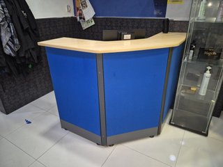 Lavacabezas, sillones y mobiliario de peluqueria