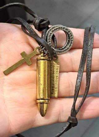 Collana uomo con 5 pendenti