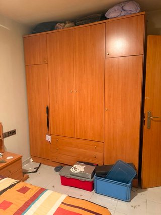 Armario 4 puertas y 3 cajones 195x230x52