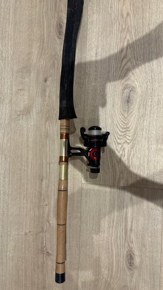 Caña de pescar con Carrete Ryobi SR 105L y funda