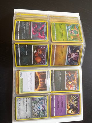 Álbum de Cartas Pokémon con 240 cartas
