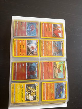 Álbum de Cartas Pokémon con 240 cartas