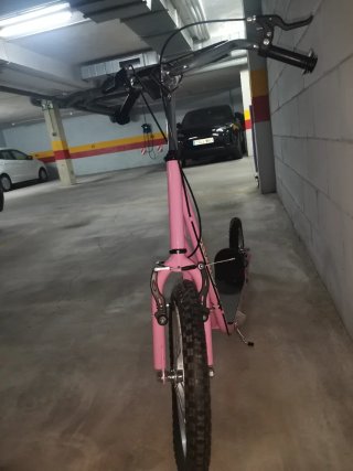 Bicicleta y patinete