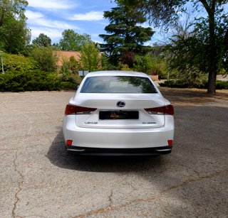 LEXUS IS 300h EXECUTIVE (2018) – 4 ruedas nuevas