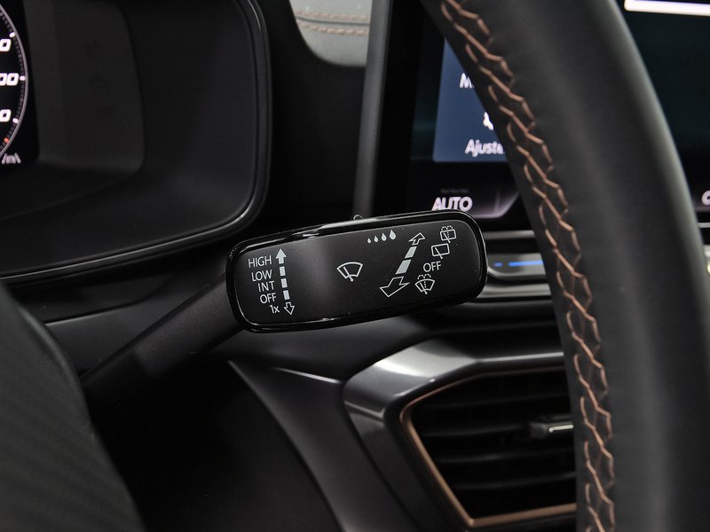Cupra Formentor 1.5 TSI 2025, foto 14