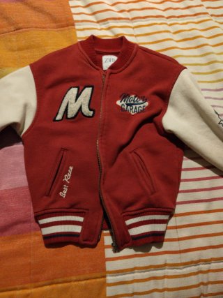Chaqueta niño Zara Talla 6/7 años