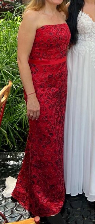 Vestido de fiesta Pronovias rojo