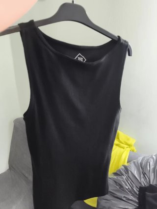 Camiseta sin mangas TEV canalé negra