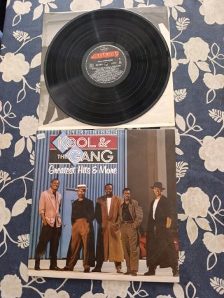 Vinilo Kool & The Gang Greatest Hits & More