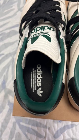 Adidas Samba Blancas y Verdes Talla 43/5