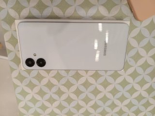 Samsung Galaxy A06 Plata