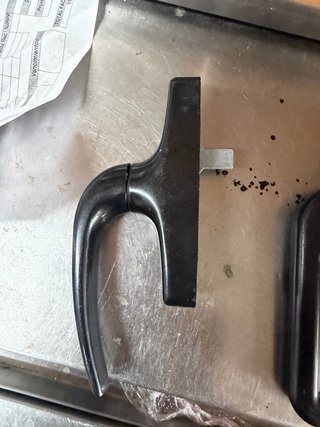 Manilla Oscilobatiente