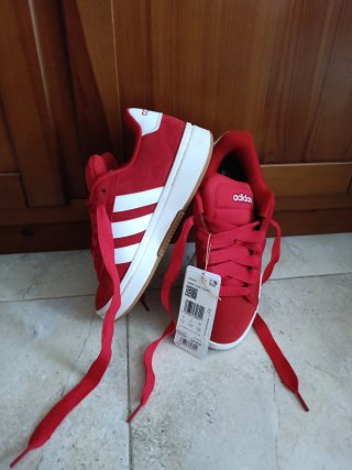 Zapatillas Adidas Rojas y Blancas