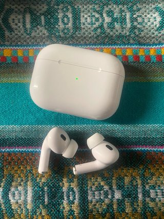 Apple AirPods Pro 2
