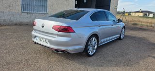 Volkswagen Passat 2022