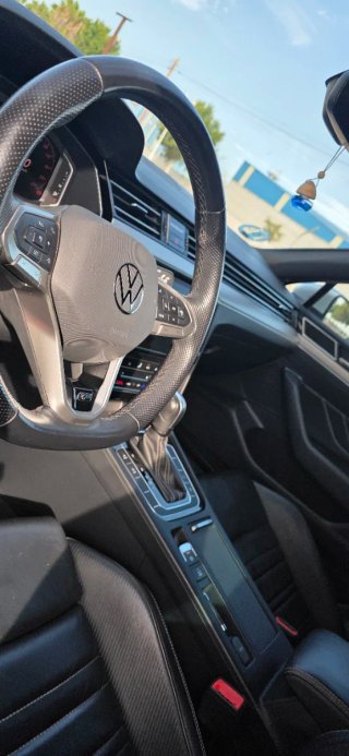 Volkswagen Passat 2022